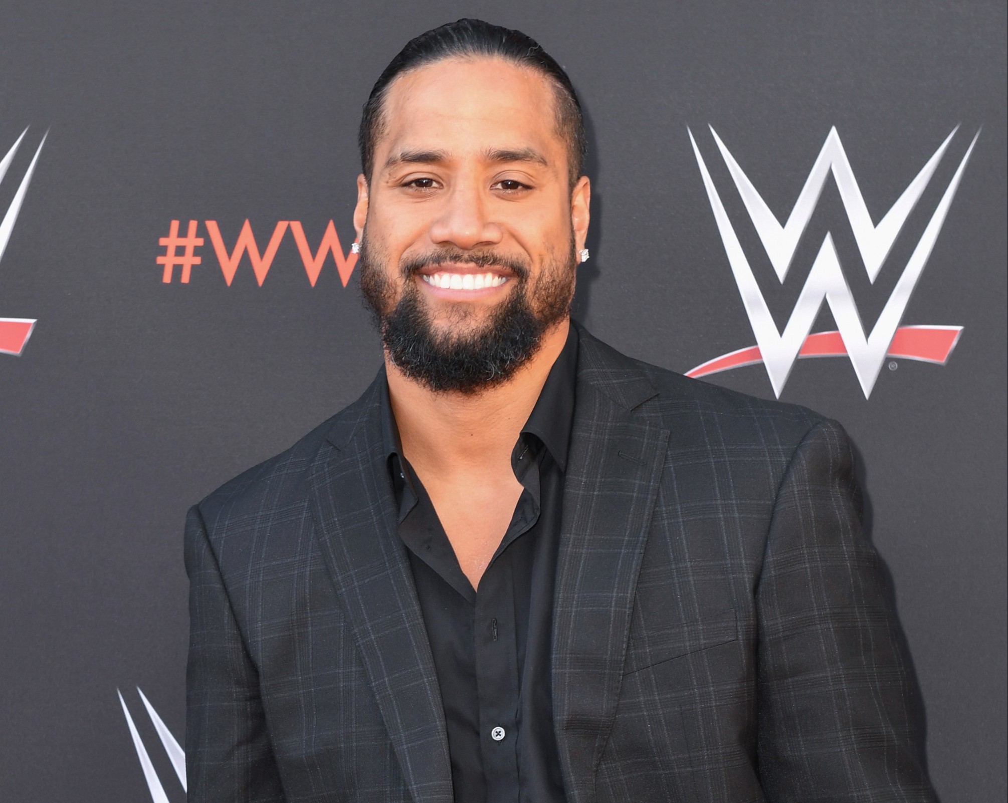 How tall is Jimmy Uso?